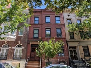 Building Photo - 313 State St