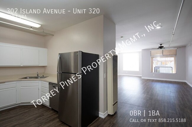 Building Photo - 302 Island Ave