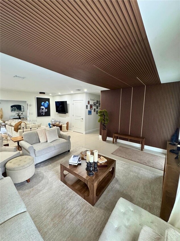 Foto principal - 961 Swan Ave