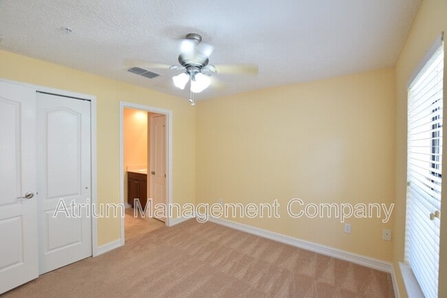 Building Photo - 4036 Messina Dr