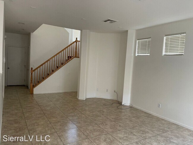 Building Photo - 4 br, 3 bath House - 6332 Alderlyn Ave