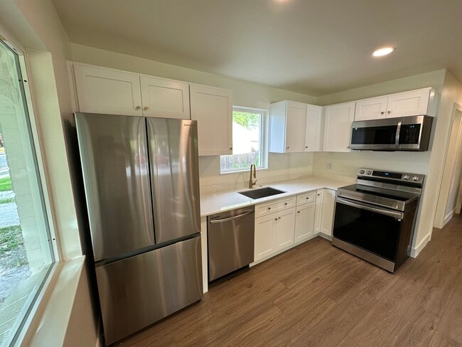 Building Photo - 2161 S Nowell Cir
