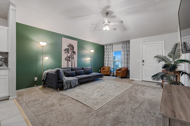 Foto del edificio - 7417 31st St