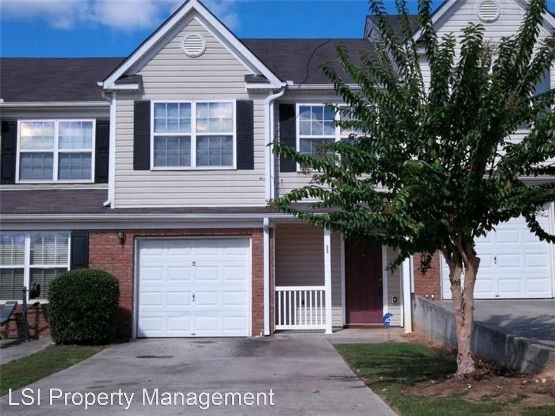 Primary Photo - 3 br, 2 bath House - 660 Parkway Road