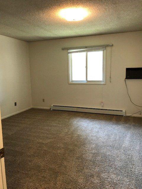 Building Photo - 2 bedroom in Billings MT 59101