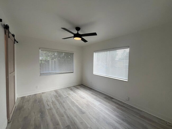 Foto del edificio - 1712 Fletcher St