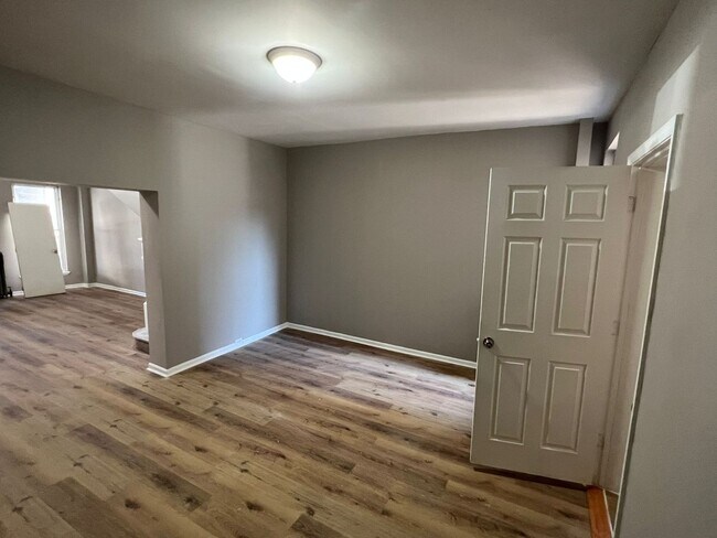 Photo - Huge 3 Bedroom with a FINISHED Basement! House