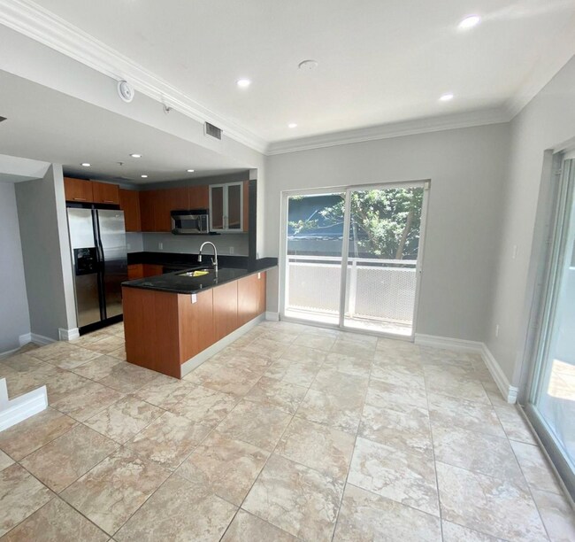 Foto del edificio - 235 SW 17th Rd