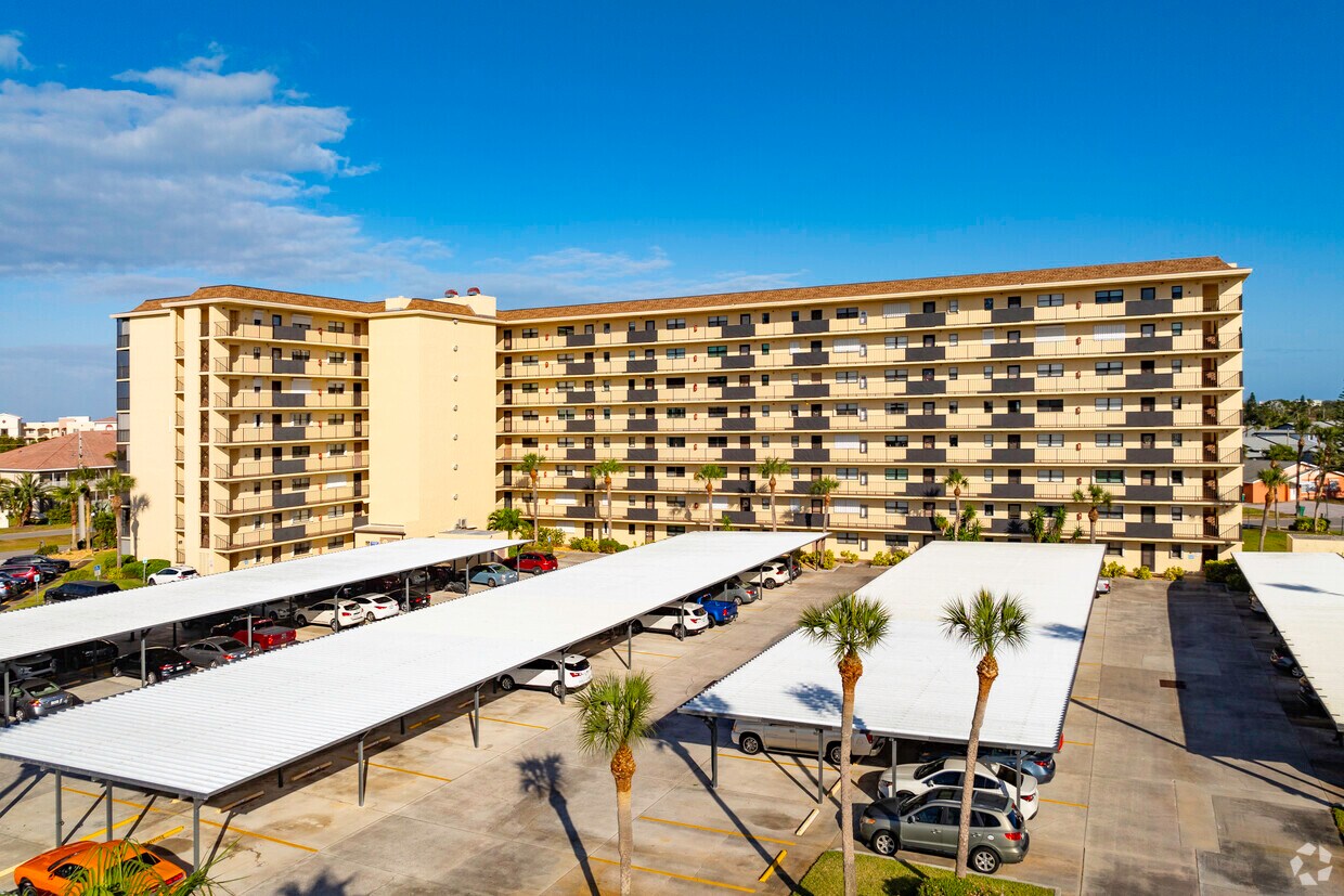 500-520 Palm Springs Blvd Indian Harbour Beach, FL 32937 - Harbour Royale
