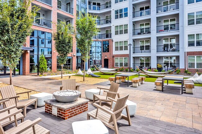 Foto del edificio - Legacy Heritage Apartments