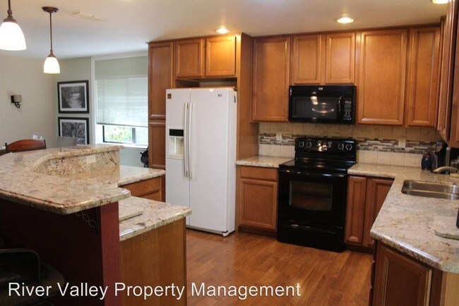 Foto del edificio - 3 br, 2 bath House - 4247 San Juan Ave