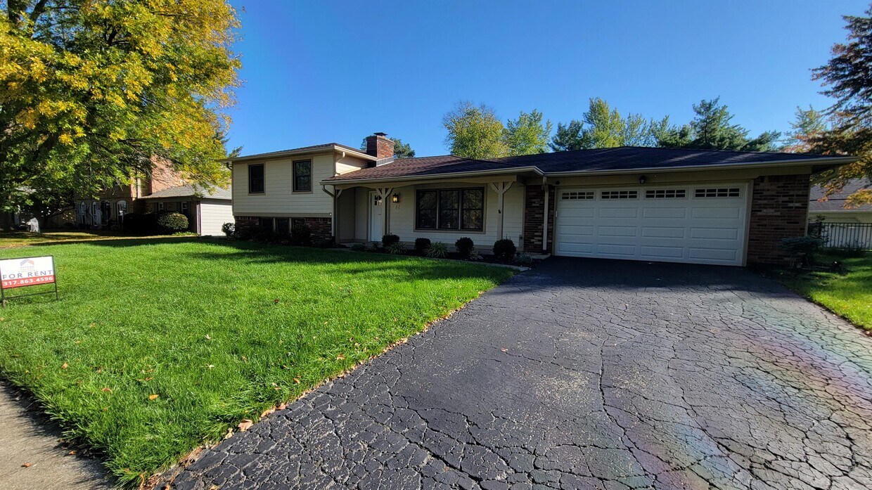 42 Wilson Dr, Carmel, IN 46032 House Rental in Carmel, IN