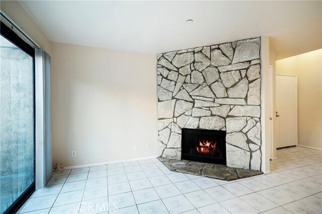 Building Photo - 9471 Cortada St