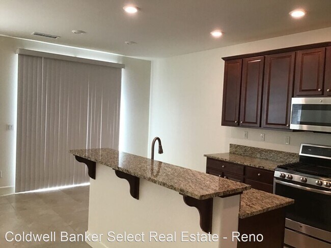Foto del edificio - 4 br, 2.5 bath House - 6960 Lusitano Way