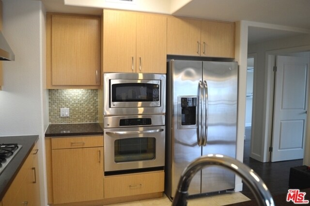 Foto del edificio - 311 S Gramercy Pl