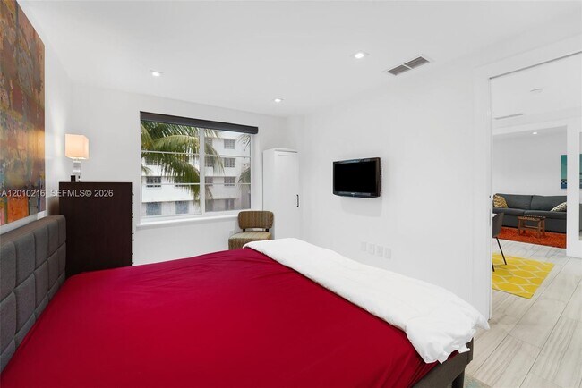 Foto del edificio - 1460 Ocean Dr