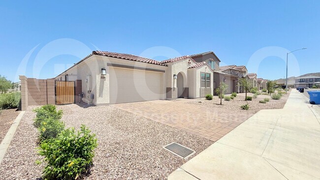 Foto del edificio - 5336 W Rainwater Dr