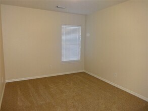 Building Photo - 4719 Brazos Point Ln