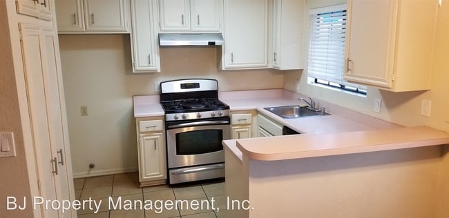 Building Photo - 2 br, 2 bath House - 4751 E. PCH #102