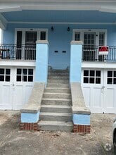 Building Photo - 821 Leontine St