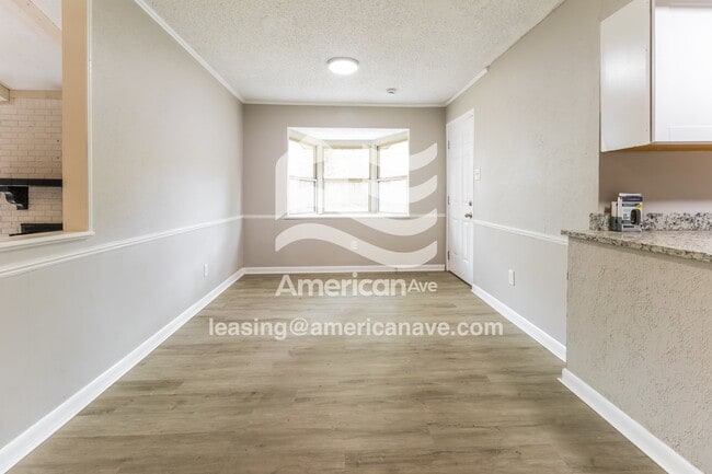 Building Photo - 7623 Claybrook Rd