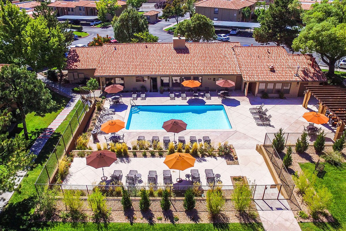 Bienvenido a Del Rio Apartments - Del Rio Apartments