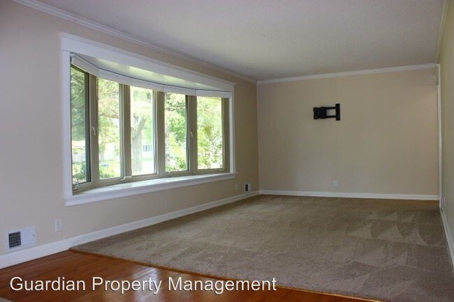 Building Photo - 3 br, 2 bath House - 711 Baxter St