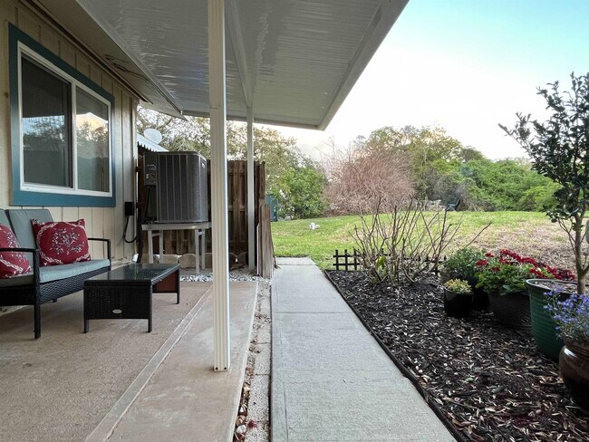 Foto del edificio - 127 Rio Del Mar St