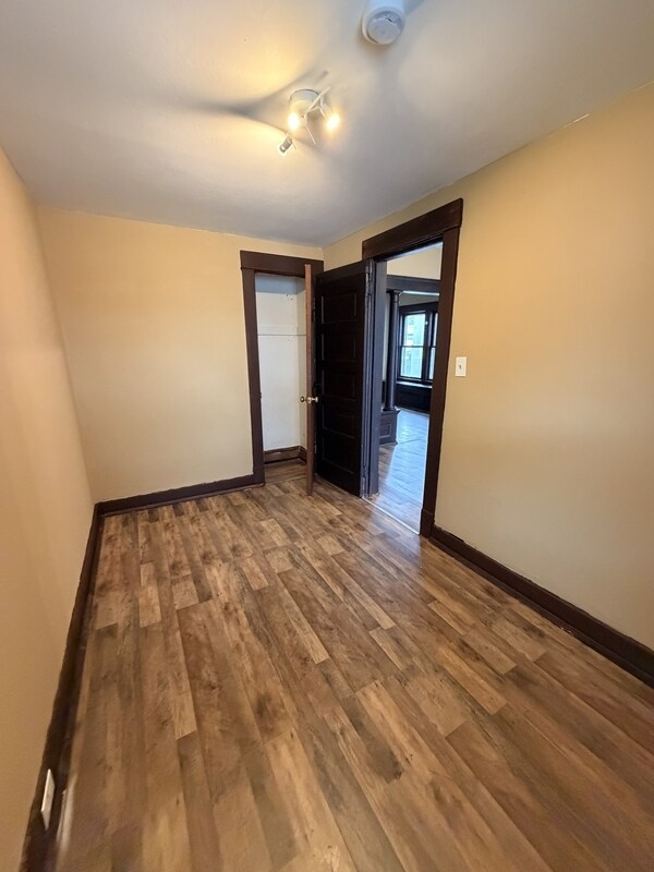 Foto del edificio - 3802 Poe Ave