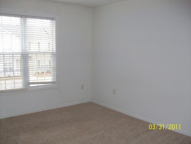 Building Photo - 200 Blackhawk Trail