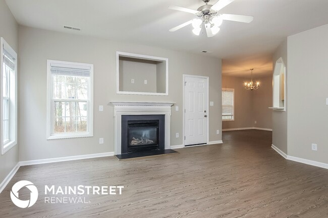 Building Photo - 6032 Brambleberry Way