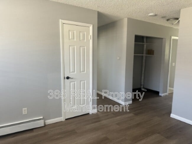 Foto del edificio - 2515 W 27th St