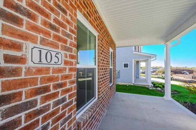 Foto del edificio - 105 Clearwater Dr