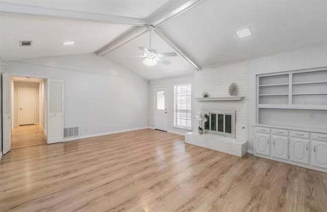 Foto del edificio - 3915 Spring Hollow Dr