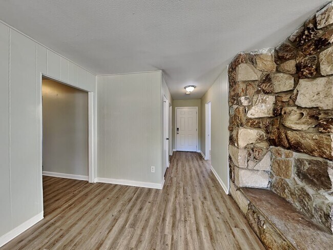 Building Photo - 7948 Newcastle Ave