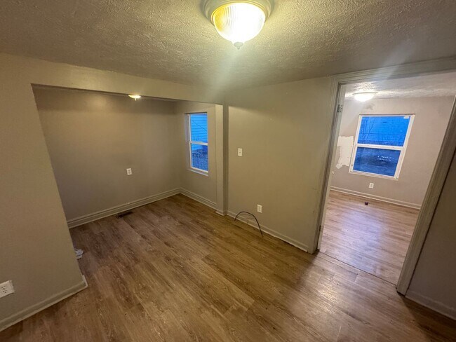 Foto del edificio - Ranch duplex for Rent - 3 bedroom / 1 bathroom Peoria Heights 61616