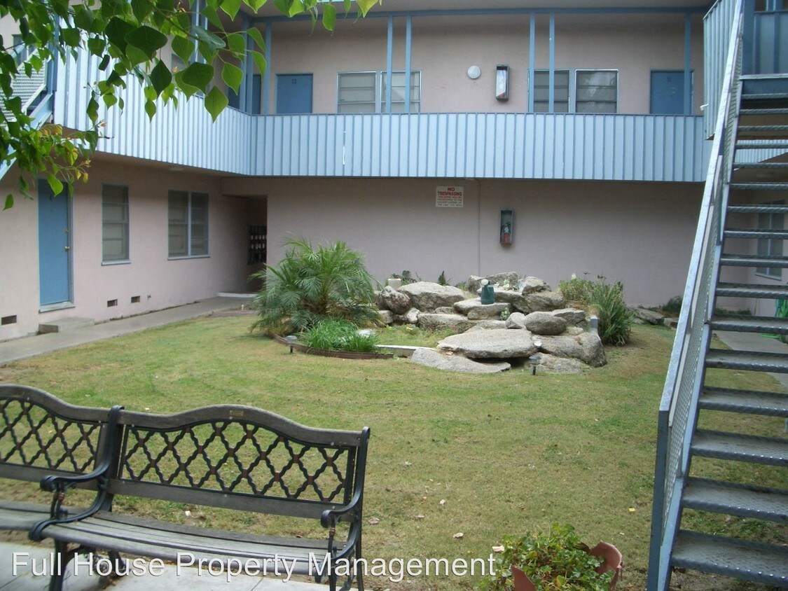 267 Belleview, Porterville, CA 93257 Condo for Rent in Porterville