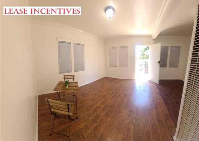 Foto principal - 707 W 70th St