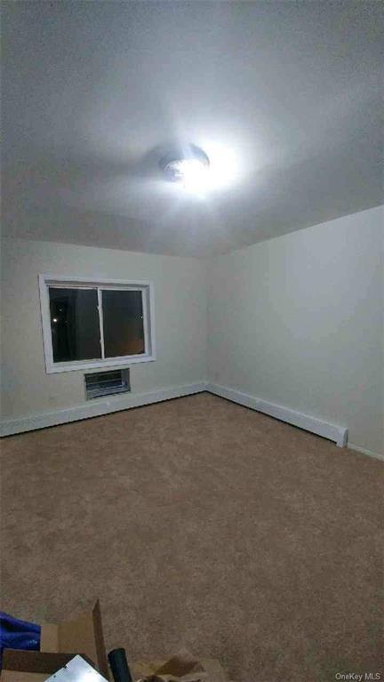 Foto principal - 3425 Hunter Ave