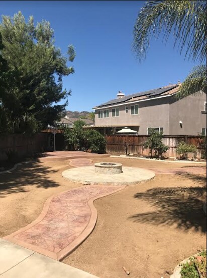 Building Photo - 4 Bedroom Pool Home for Rent in Wildomar