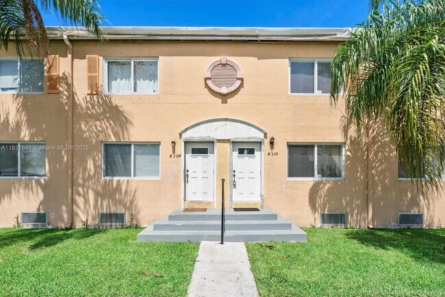 Foto del edificio - 8310 NW 2nd Ave