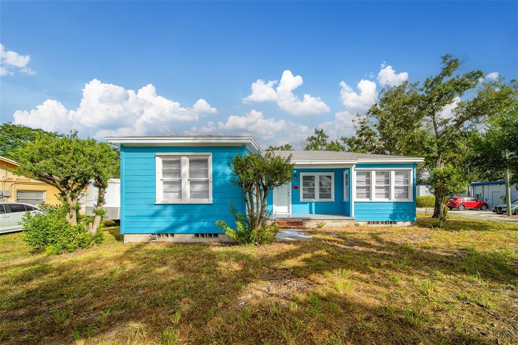 Foto principal - 810 2nd Ave NW