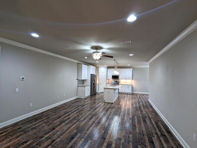 Foto del edificio - 2369 Belmont Dr