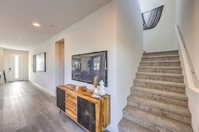 Foto del edificio - 9420 Titania Dawn St