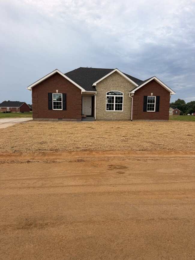 Building Photo - 115 Flagstaff Dr