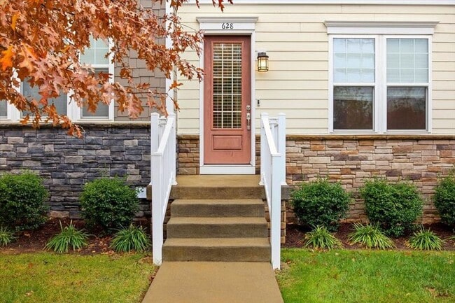 Photo - 628 Bushwood Alley Townhome
