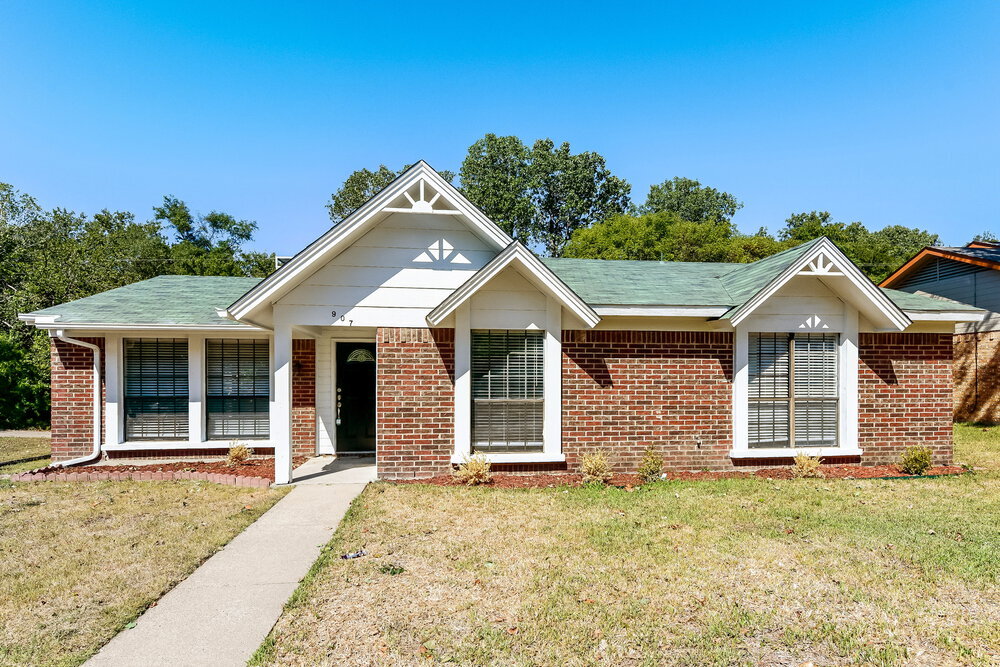 Foto principal - 907 Cedar Run Dr