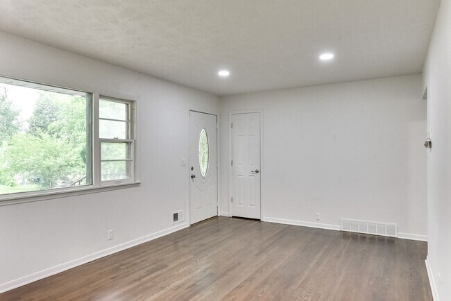 Foto del edificio - Beautiful 3 Bedroom Home!