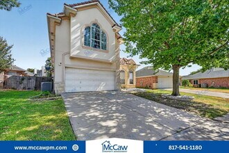 Building Photo - 8728 Lariat Cir