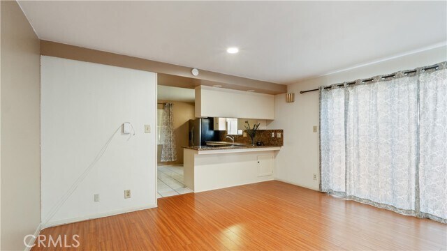 Foto del edificio - 14903 Normandie Ave